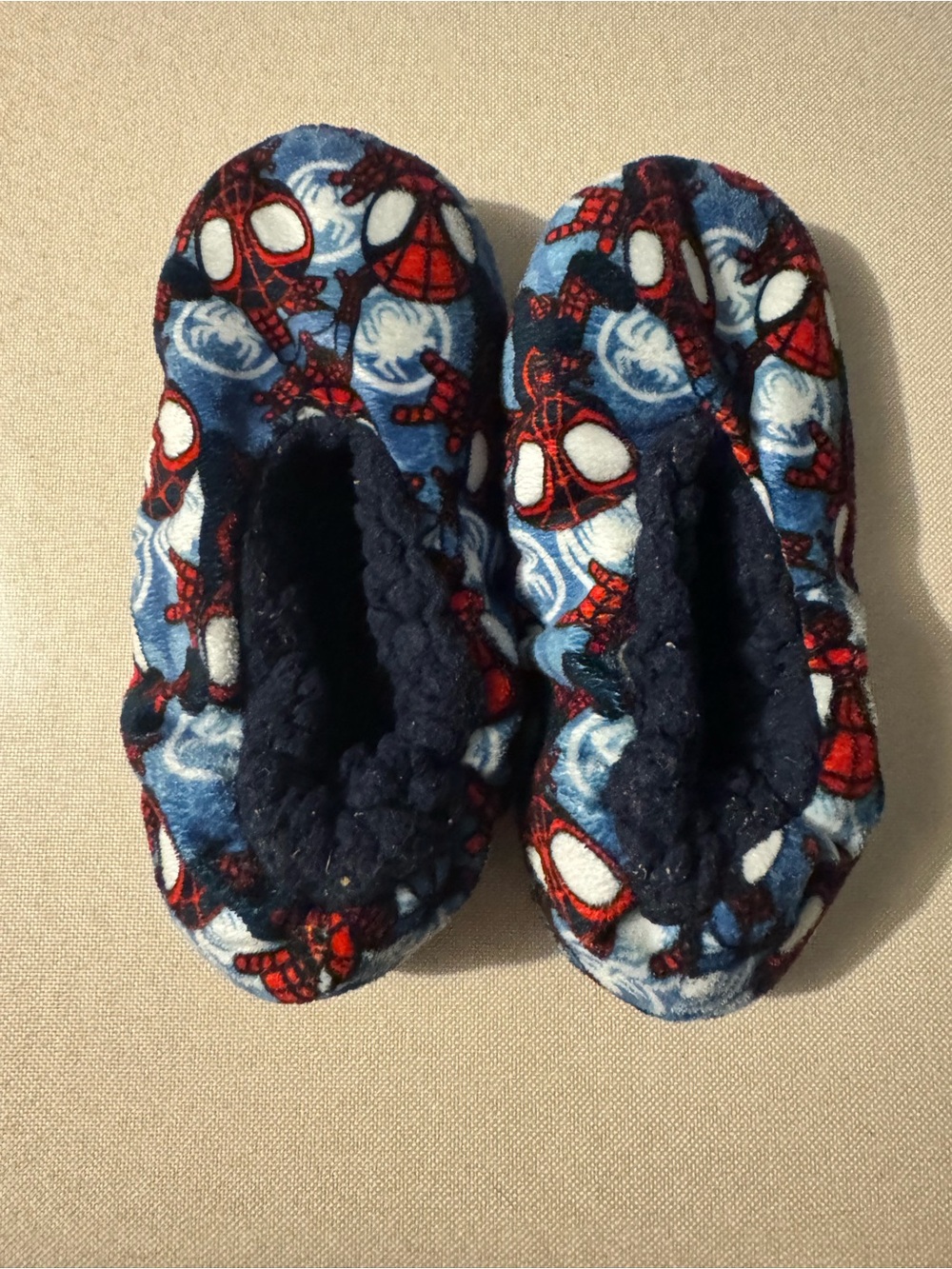 Marvel Kids Spider-Man Navy and Red Plush Footie Slippers